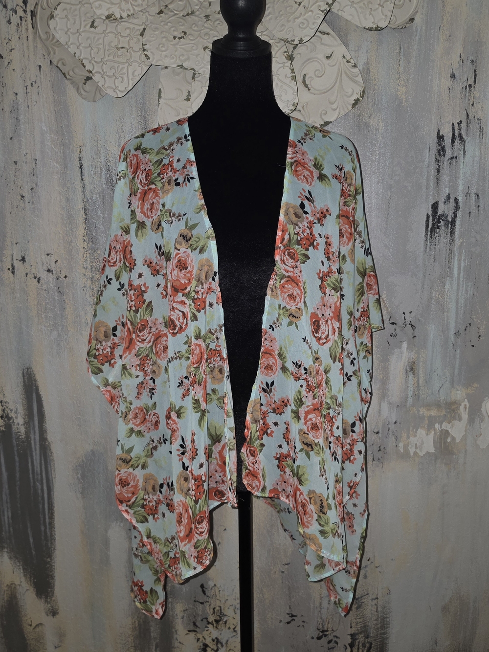 Colors Of Love Floral Open-Front Kimono Shrug - Mint with Pink Rose Print